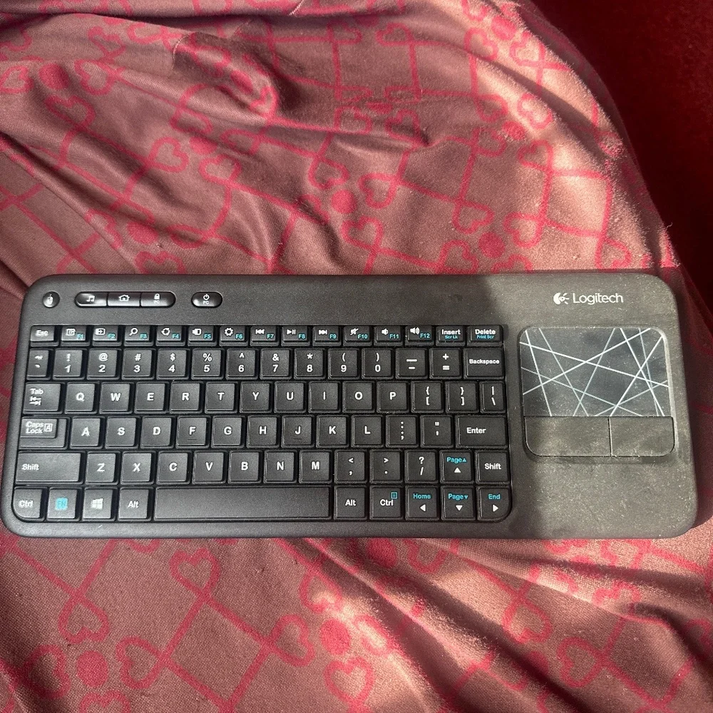 Keyboard - Picture 1 of 2